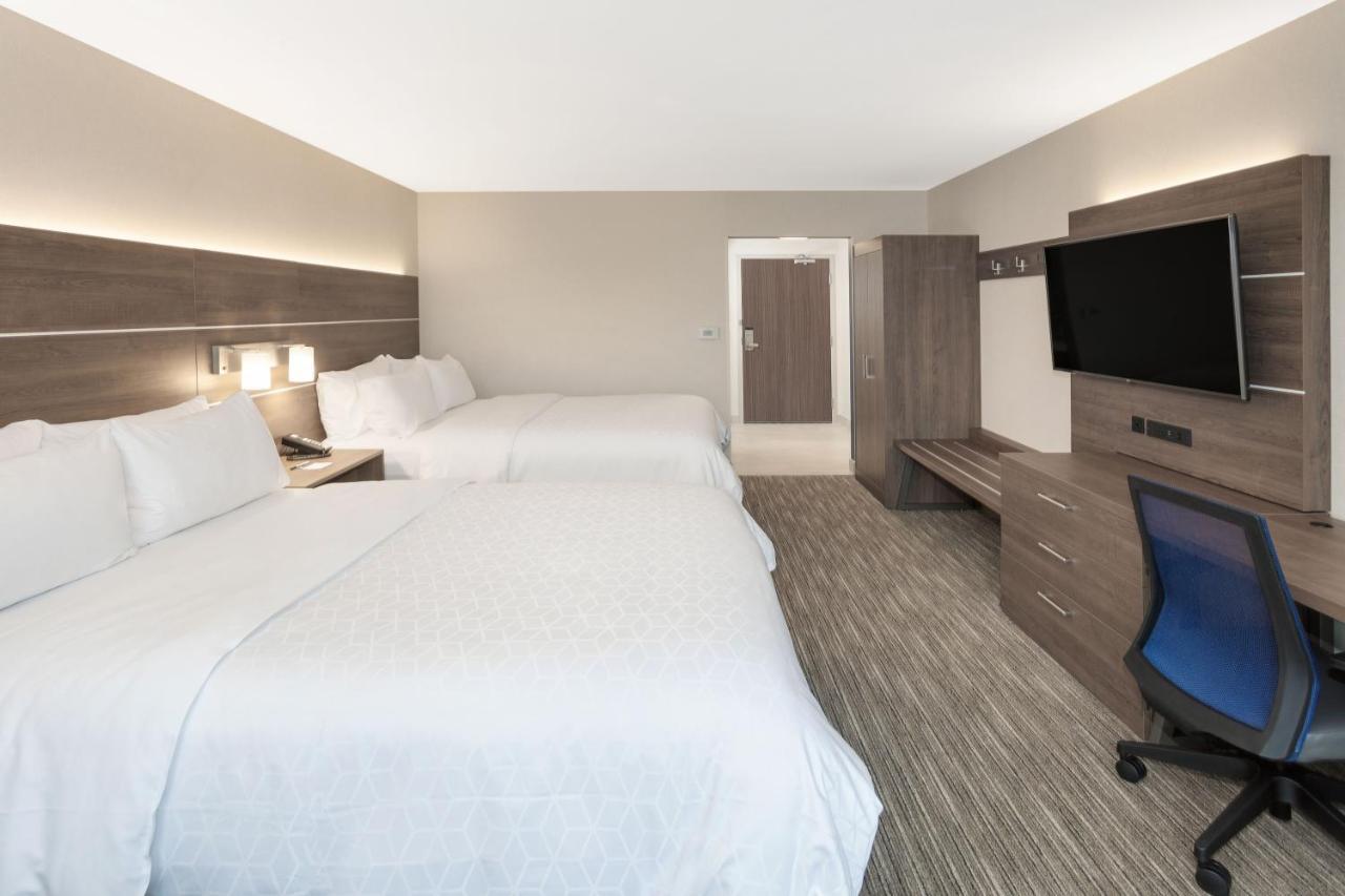 Holiday Inn Express Hotel & Suites Ottawa Airport By Ihg Dış mekan fotoğraf