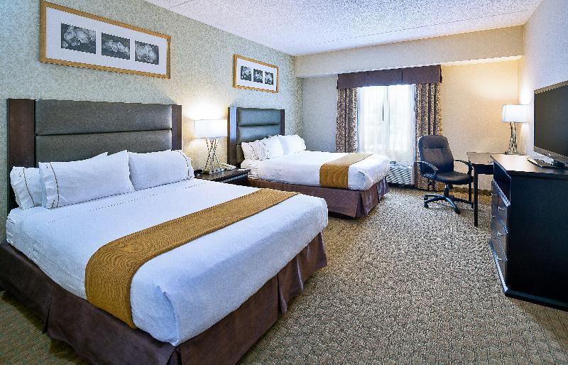 Holiday Inn Express Hotel & Suites Ottawa Airport By Ihg Dış mekan fotoğraf